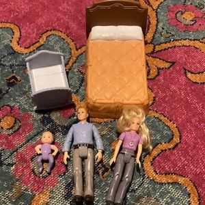 Vintage Fisher Price Loving Family and Bed Crib Mom Dad Baby